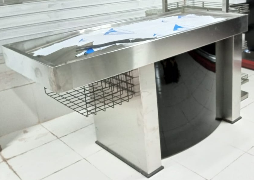 Hairline SS Counter & POS Table